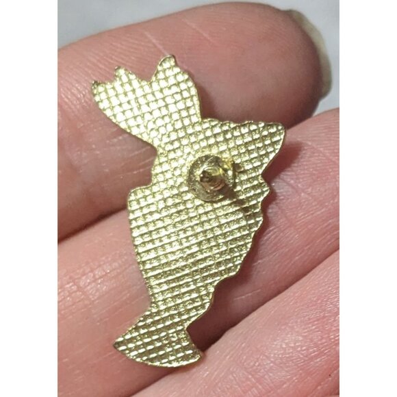 First Communion Gold Tone Enamel Filled Lapel Pin - Picture 4 of 4